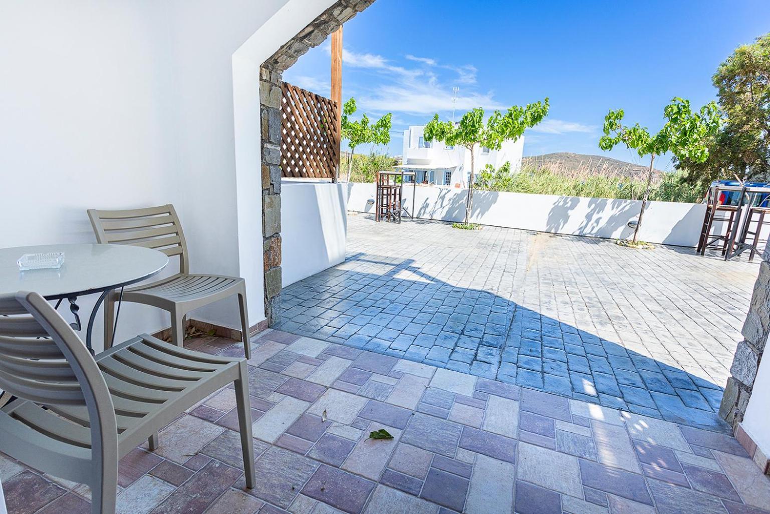 Almiriki Serifos Livadakia 外观 照片